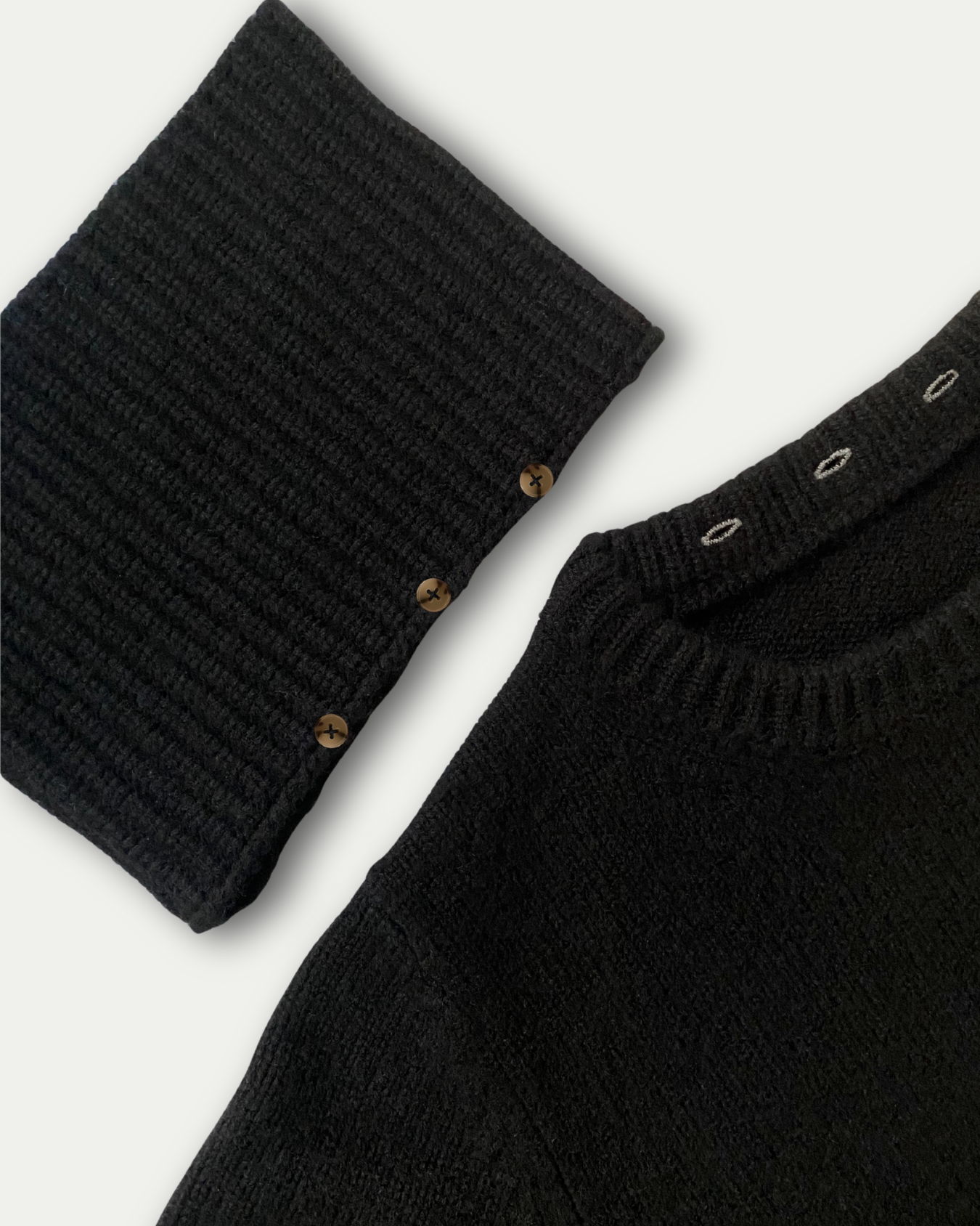 Gloria Convertible Sweater in Black